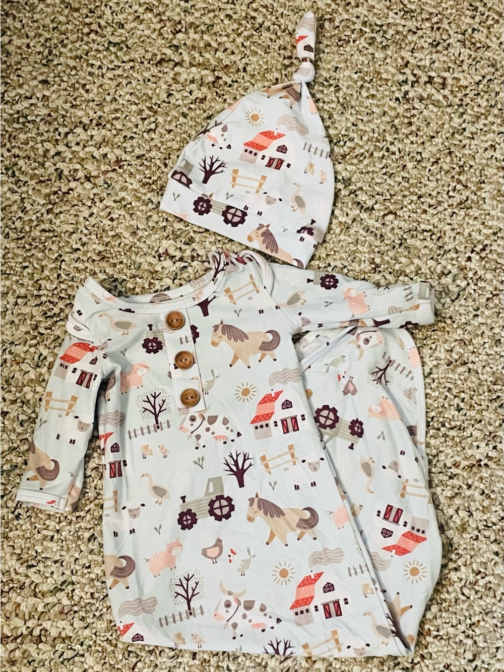 Caden Lane Farm Baby Gown & Hat Set  0-3 EUC